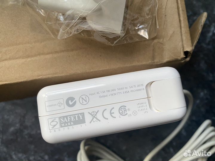 Аксессуары Apple