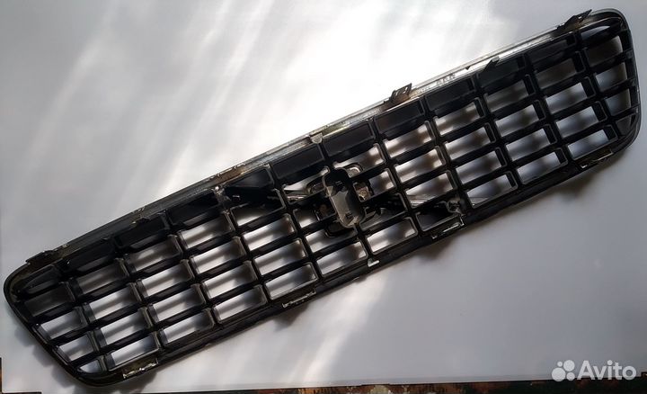 Решетка радиатора volvo C30, S40, V50. 2004-2007