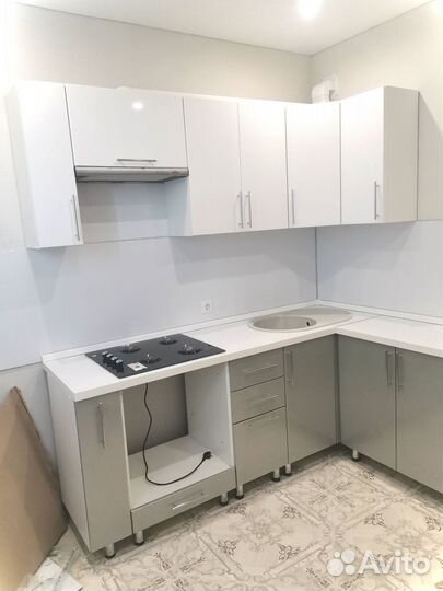 Кухонные гарнитуры