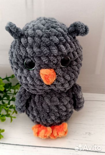 Игрушка вязаная сова