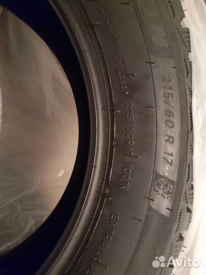 Michelin X-Ice North 4 215/60 R17