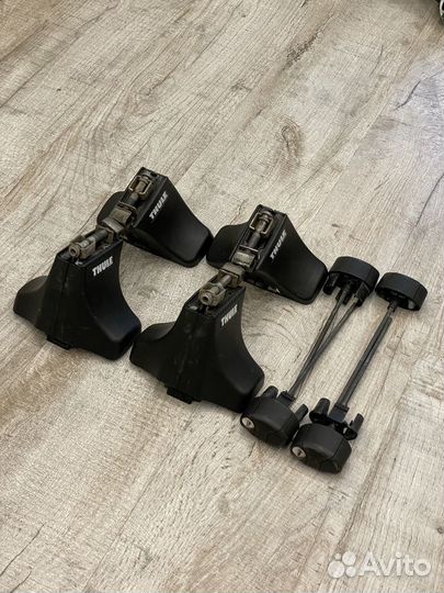 Комплект упоров Thule 750