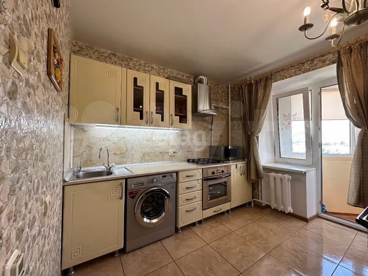 2-к. квартира, 64,5 м², 5/10 эт.