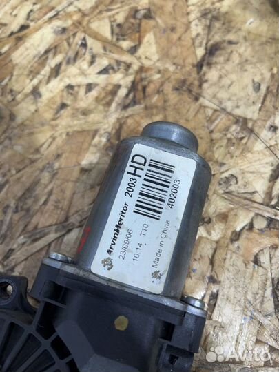 Моторчик стеклоподъемника Хендай Элантра HD