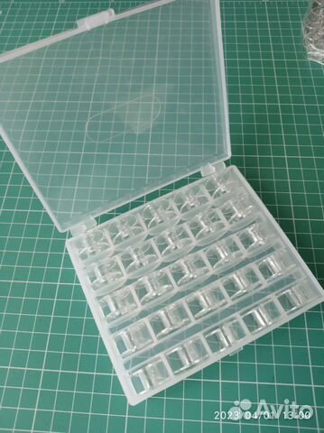 Бокс коробка шпульки пластик швейная машинка