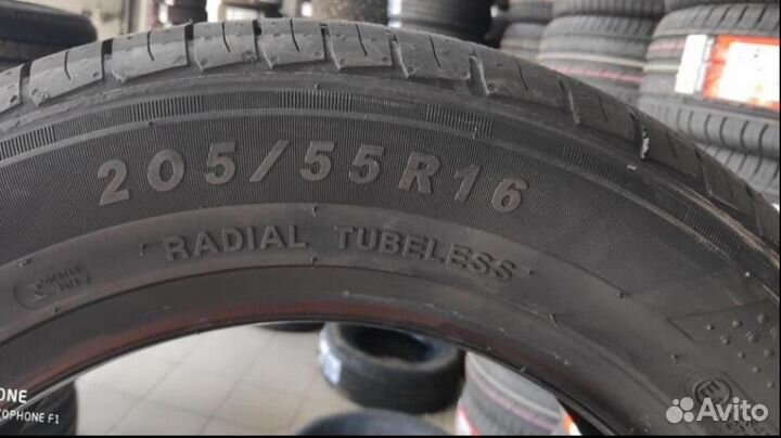 Sailun Atrezzo Elite 205/55 R16 94V