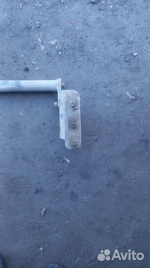 Фаркоп на Ниссан