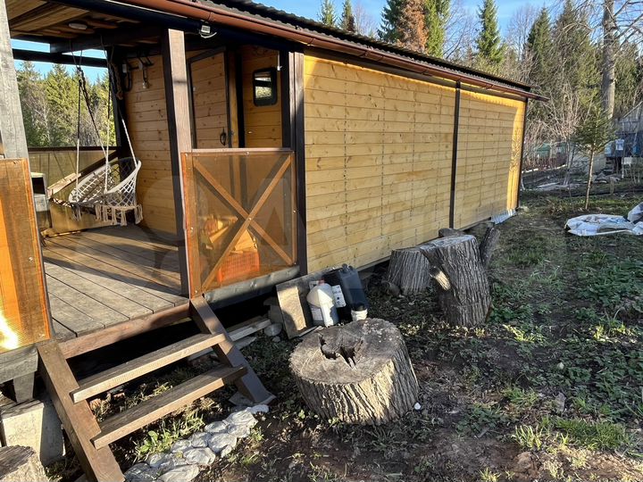 Дом 28 м² на участке 4 сот.