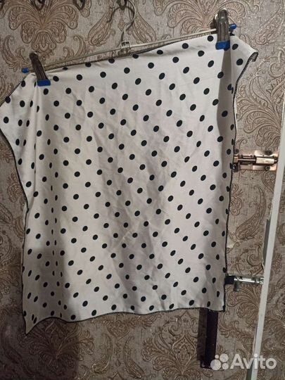 Платки. косынки. В отличном состоянии