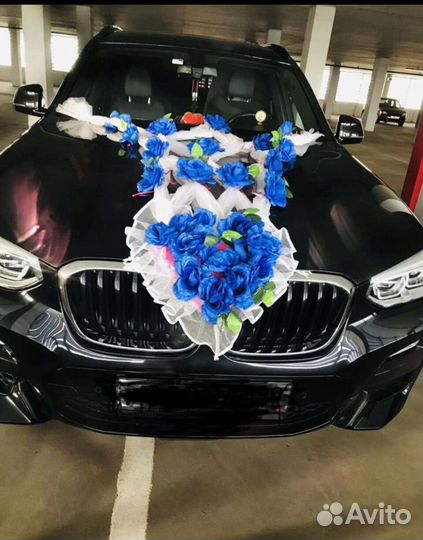 Свадебные украшения на машину