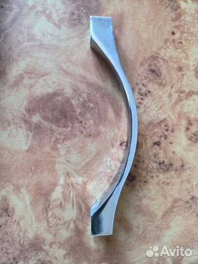 Мебельные ручки