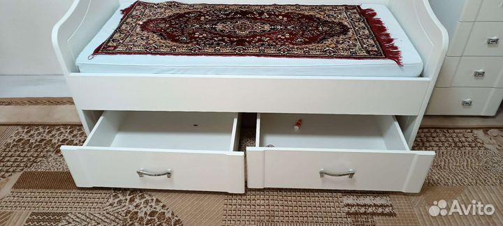 Детская кровать,пенал б/у