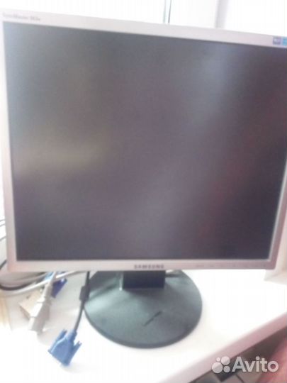 Монитор samsung SyncMaster 943N 19