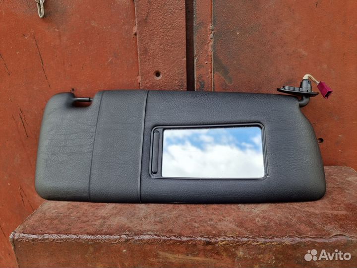 Козырек солнцезащитный правый Bmw 3 E46