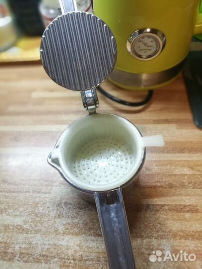 Оплачен. Ручной пресс - соковыжималка. СССР