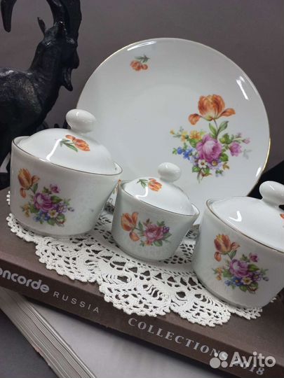 Предметы сервиза ГДР кахла