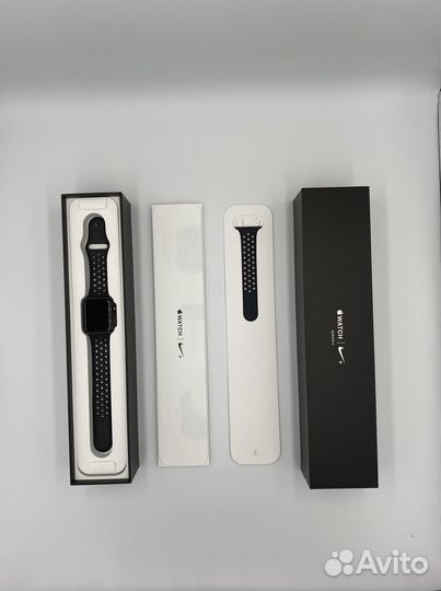 Часы Apple watch 3 42mm Nike