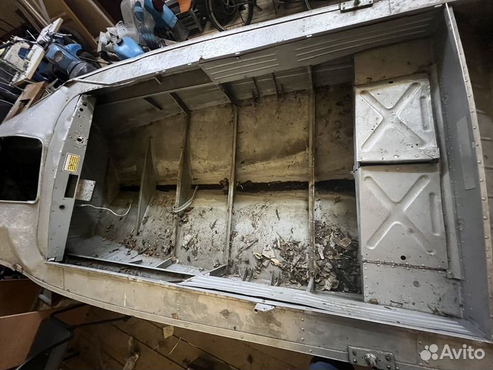 Лодка Прогресс 4