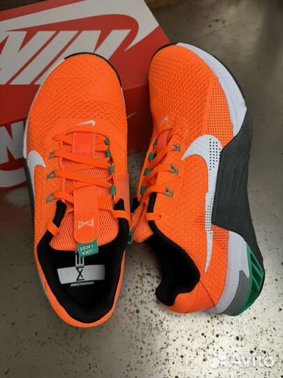 Кроссовки Nike Metcon 7 Total Orange White