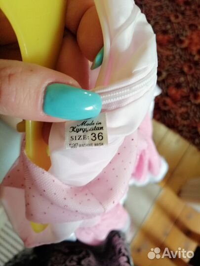 Продам нарядное платье для девочки