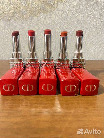 Dior помада лотом