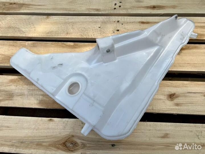 Бачок омывателя porsche Cayenne 3 передний Porsche