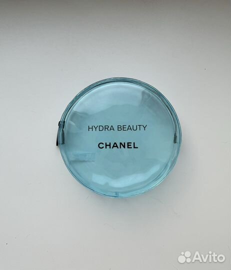 Chanel косметика голубая круглая