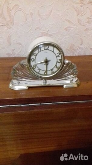 Часы настольные
