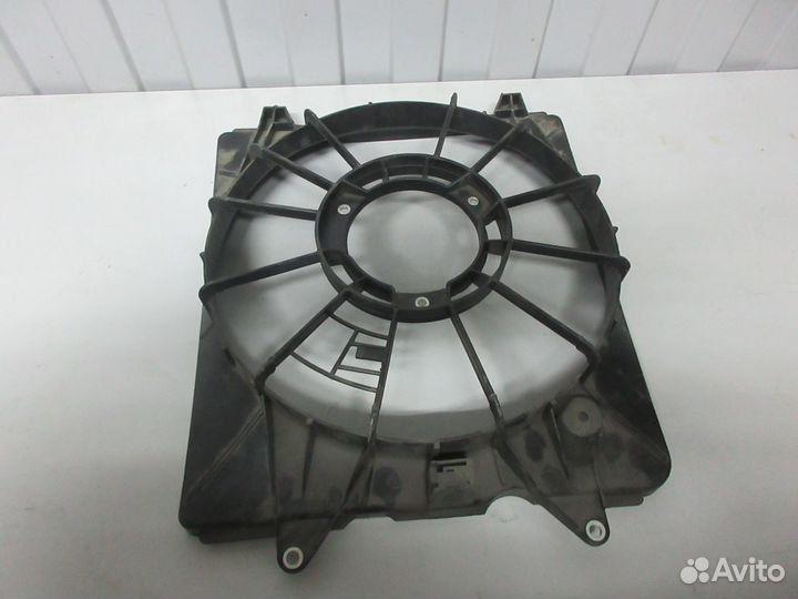 Диффузор радиатора honda CR-V 07