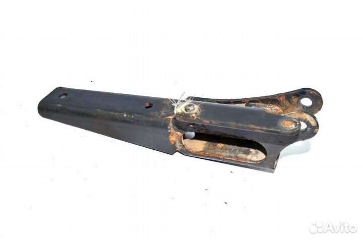 Кронштейн амортизатора кабины, задний левый MAN TG