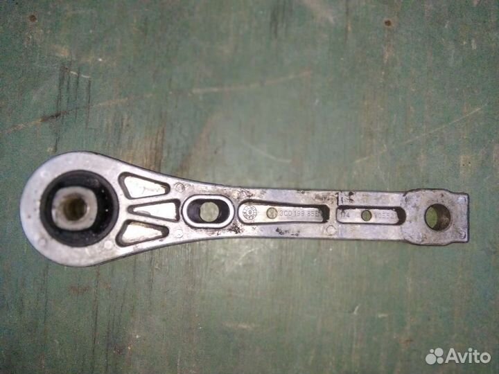 Vw Tiguan 1 опора двигателя