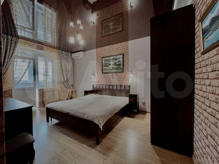 2-к. квартира, 61 м², 7/7 эт.