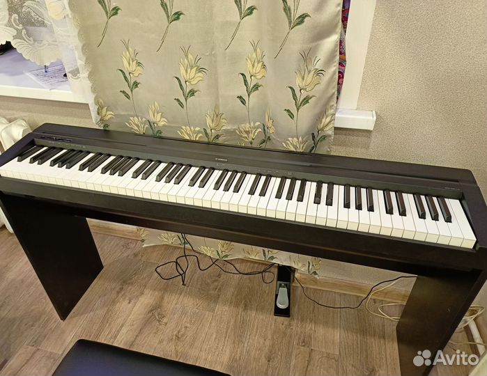 Электронное фортепиано yamaha