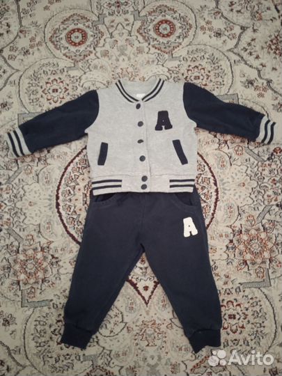 Продам детские вещи