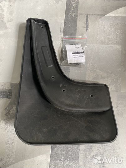 Брызговик ford focus 2