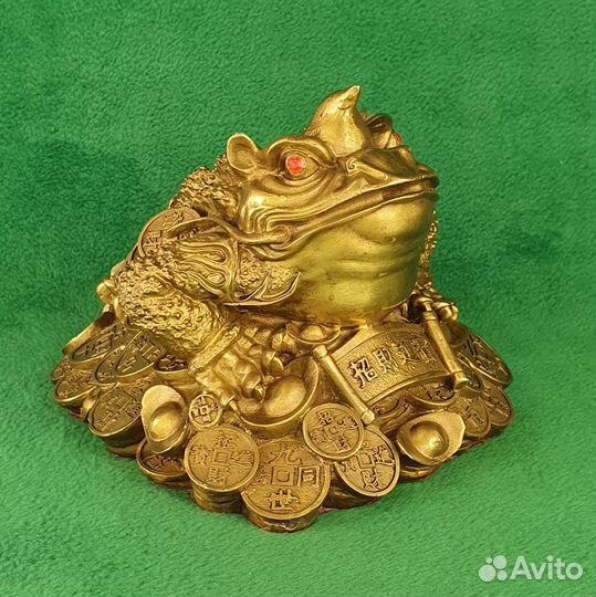 Бронзовая статуэтка фен-шуй Денежная жаба с рогом