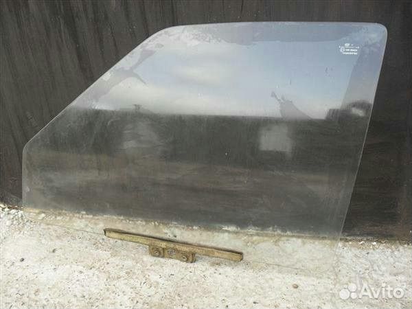 Стекло боковое