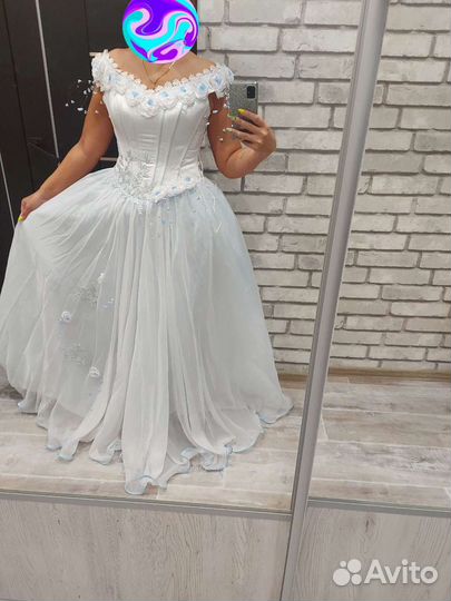 Свадебное платье пышное