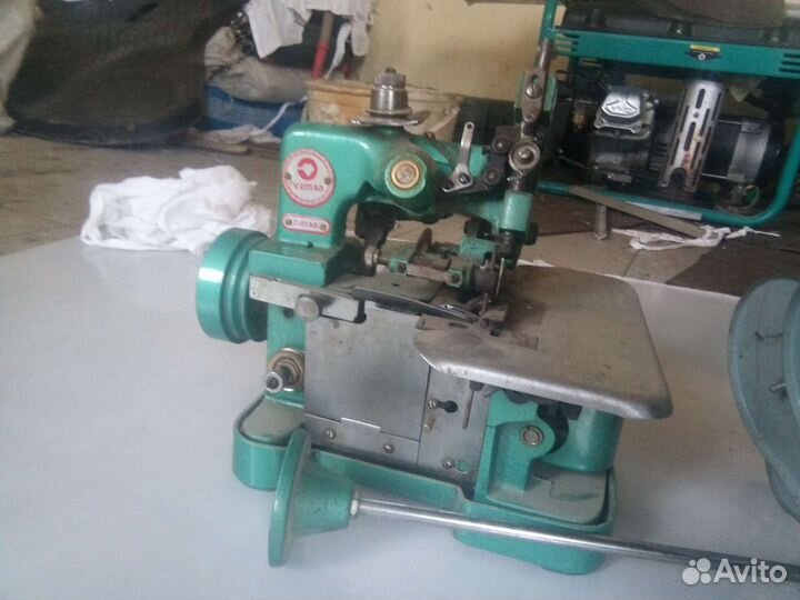 Оверлок для швейной машины