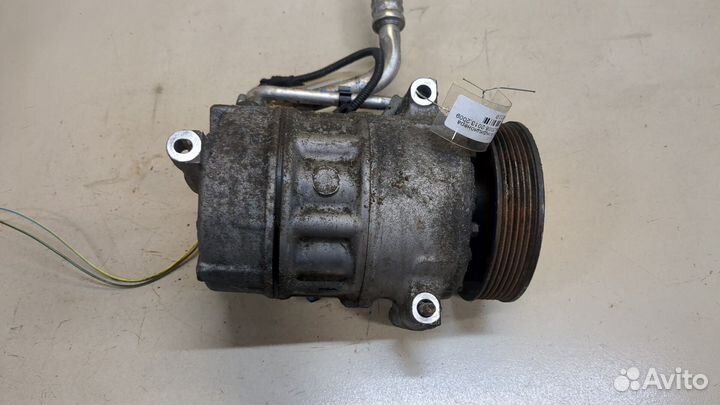 Компрессор кондиционера Opel Insignia