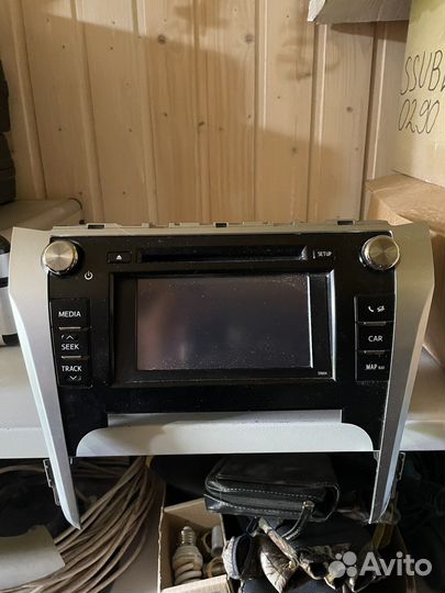 Магнитола на toyota camry 50
