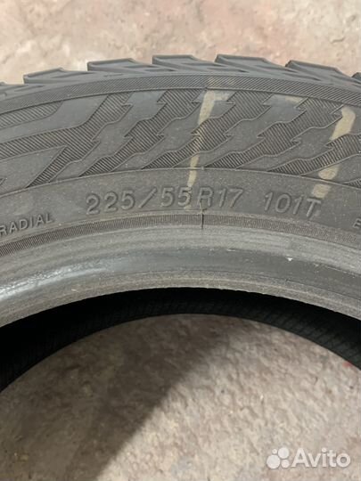 Yokohama Ice Guard Stud IG35 225/55 R17