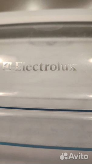 Холодильник Electrolux