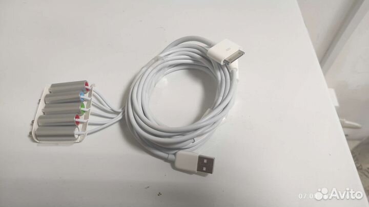 Кабель для iPhone