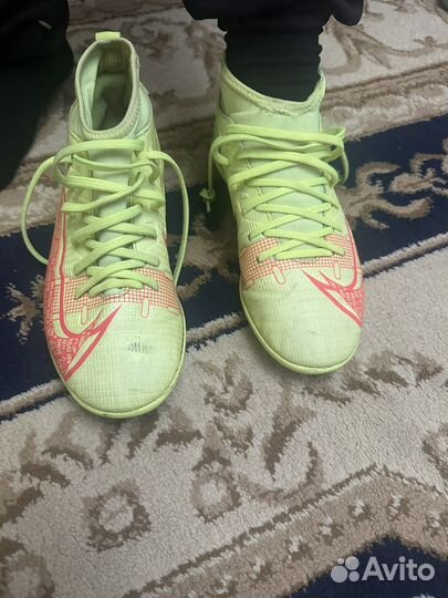Футбольные проф бутсы nike