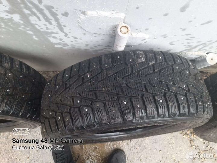 Nokian Tyres Hakkapeliitta 7 225/60 R17