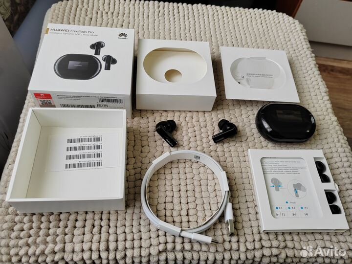 Наушники Huawei Freebuds Pro