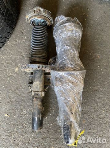 Стойки передние skoda fabia 2