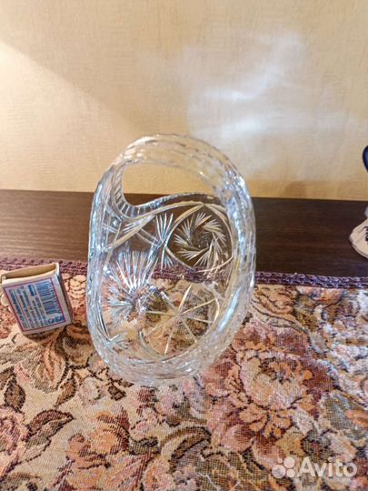 Корзинка хрустальная гдр