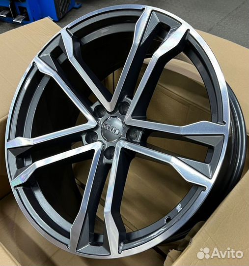 Диски R22 Audi S8 Q7 SQ7 Q5 SQ5 Q6